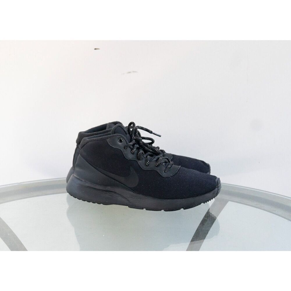 Nike Tanjun Chukka Mid Triple Black Size Mens  7.5 / Womens 9